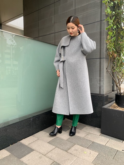 トレンチコートだけじゃない！メンズ人気も高いレディースブランド  