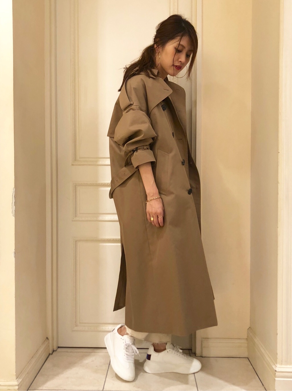 HYKE TRENCH COAT -REGULAR FIT- 身長別定番トレンチのサイズ選び