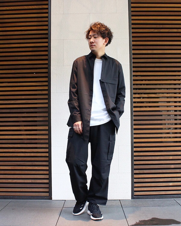 早い者勝ち 気付けば在庫が無くなってしまっている 21春夏 Y 3 ワイスリー のご紹介