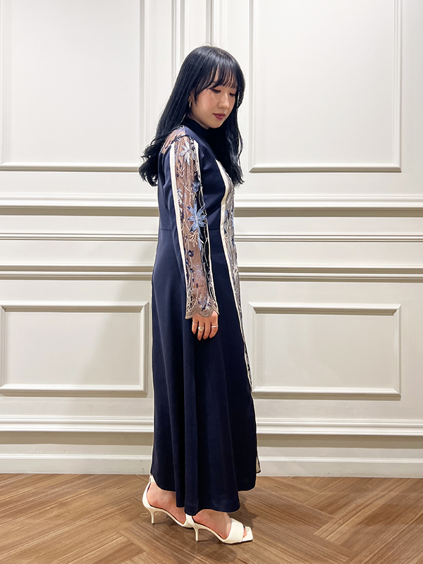 dress うとき MURRAL Framed flower 