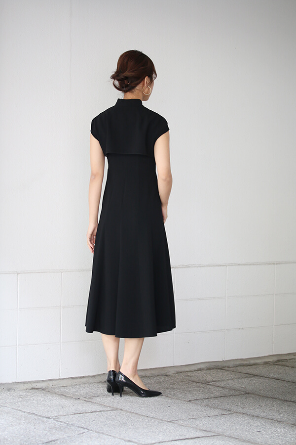mame Flared Hole Dress with Leather Belt