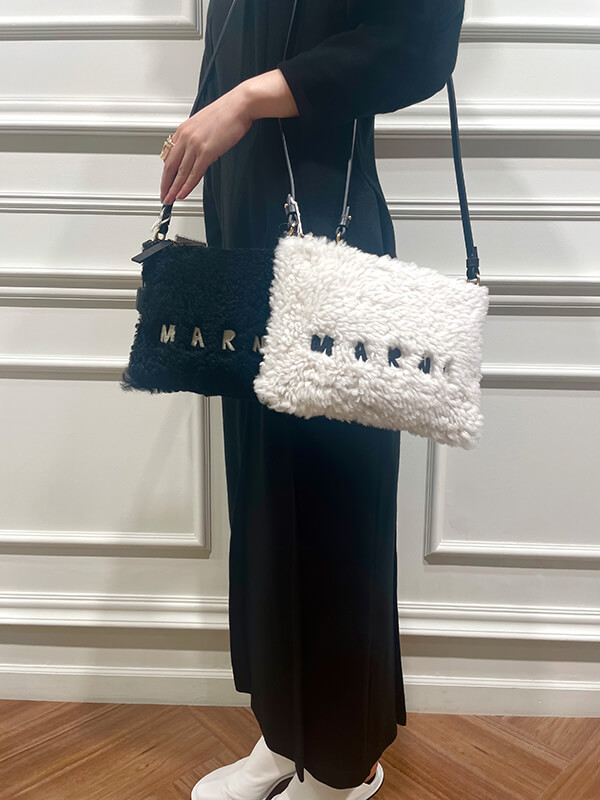 横浜店で大人気のMARNI(マルニ)から人気定番のバッグやマフラーが待望  
