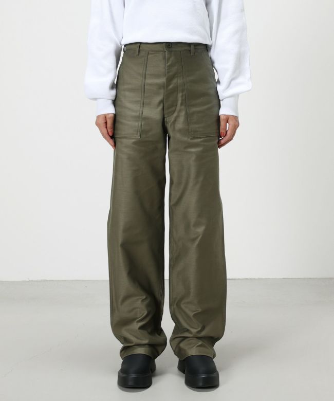 HYKE BACK SATIN BAKER PANTS