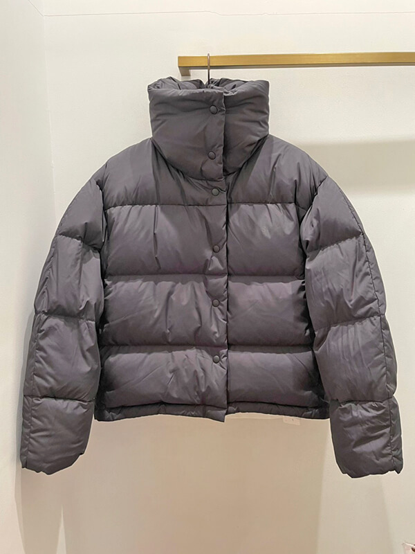 パリゴ松山店にAcne Studios(アクネストゥディオズ)のレディース新作 