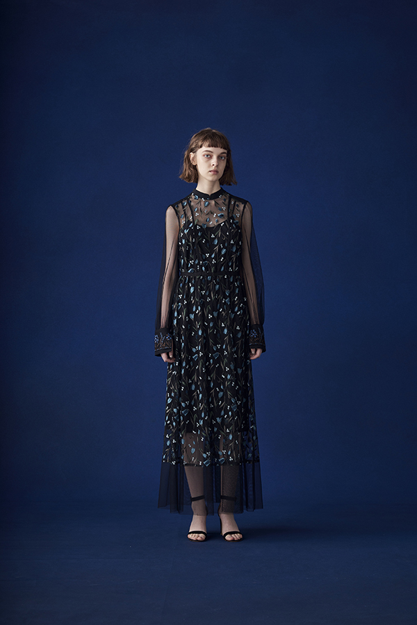 LOKITHO 黒 ワンピース サイズ2 刺繍入り 秋冬 ロキト 2WAY（楽天市場  