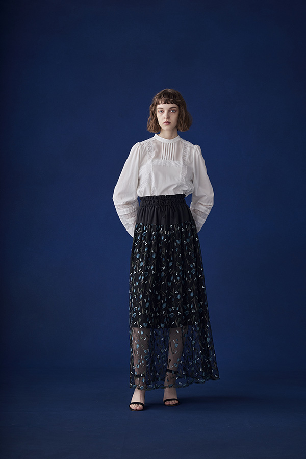 定番ミモザ刺繍の別注カットソーも登場！『LOKITHO(ロキト)』2023年春  