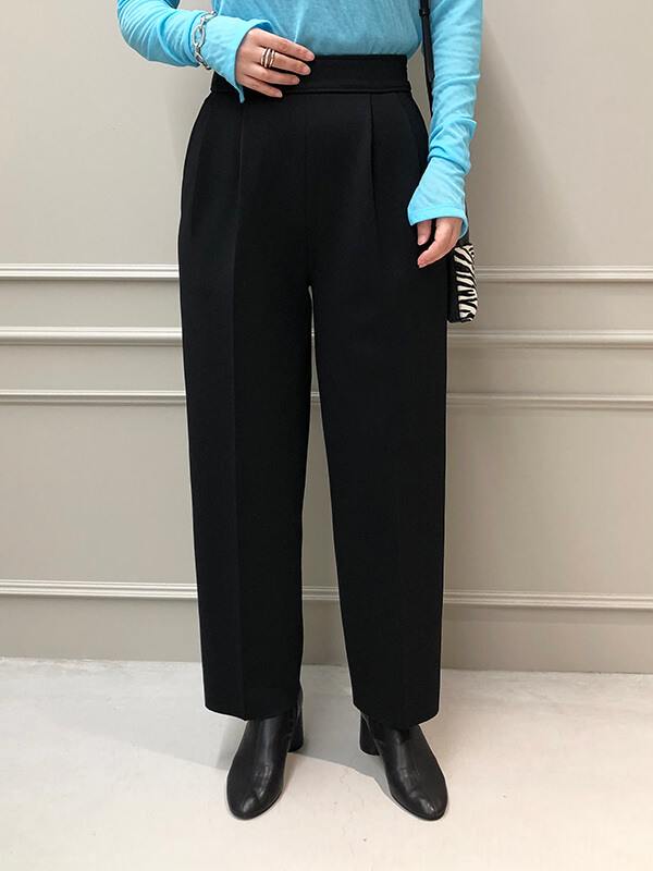 2023AW「PHEENY(フィーニー)」デリバリー情報＆スタイリング 