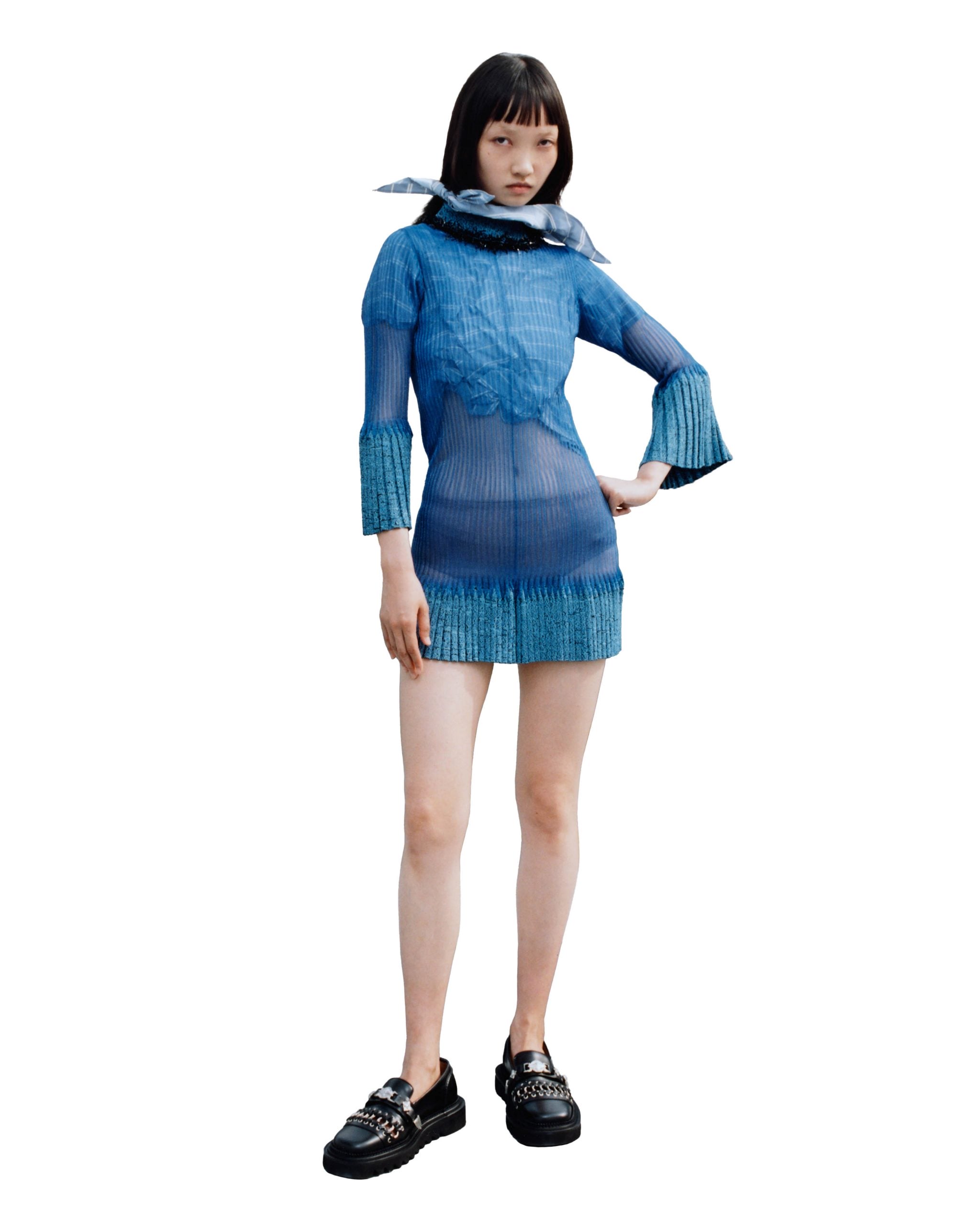 新品 TOGA PULLA 2024年 デザインカットソー 大きめ トップス TOGA PULLA 2024年春夏コレクション | 画像20枚 - FASHIONSNAP