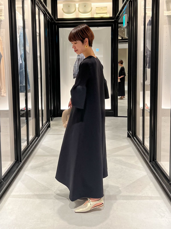 CFCL(シーエフシーエル)★パフスリーブワンピース★税込 待望の新作入荷】2024SSのCFCL(シーエフシーエル)が入荷致しました！