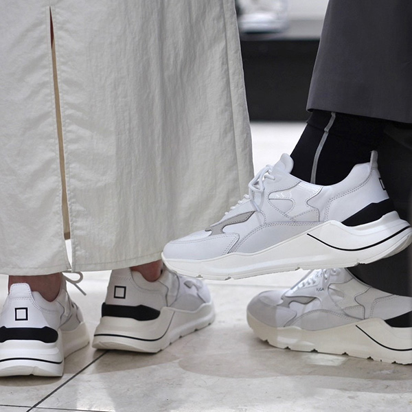 カップル、ご夫婦の方にもおすすめ！新作D.A.T.E(デイト)スニーカーを  