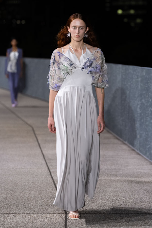 未使用級ꕥサラマリカ 2024 ミューラルプリントドレス 幾何学模様 フレア 未使用級ꕥサラマリカ 2024 ミューラルプリントドレス 幾何学