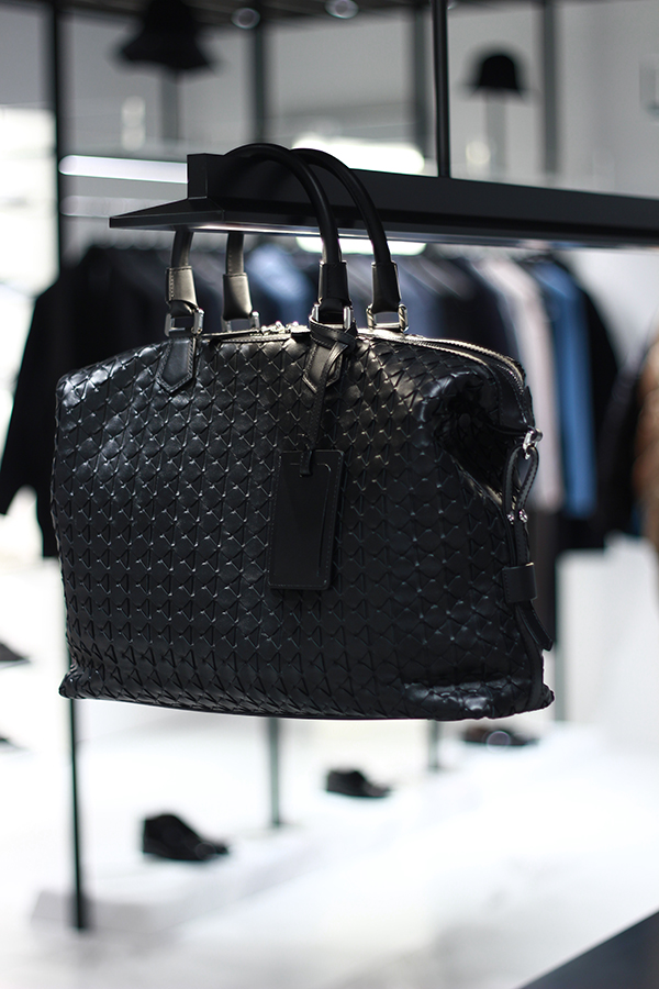 銀座メンズ店で取り扱いをスタートしたバッグメゾンSERAPIAN  