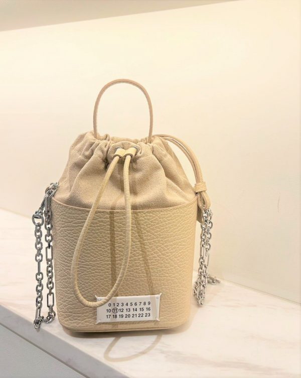 Maison Margiela ペブルドレザークロスボディ ☆最後の一点