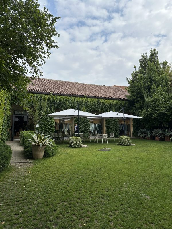 ≪8/27(水)発売≫創業100周年 コラボが人気ブランド「STELLA