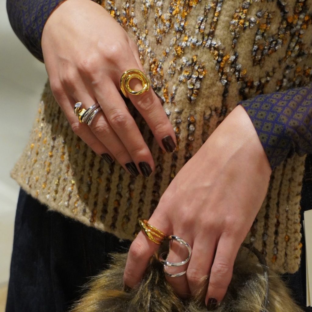 Charlotte Chesnais(シャルロットシェネ)】 BAGUE HEART｜PARIGOT