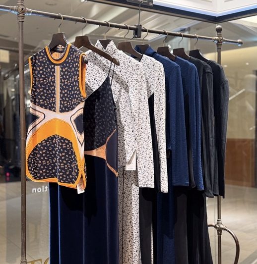 Mame Kurogouchi Collar Knitted Top マメ Kintsugi” High Neck Knitted Top