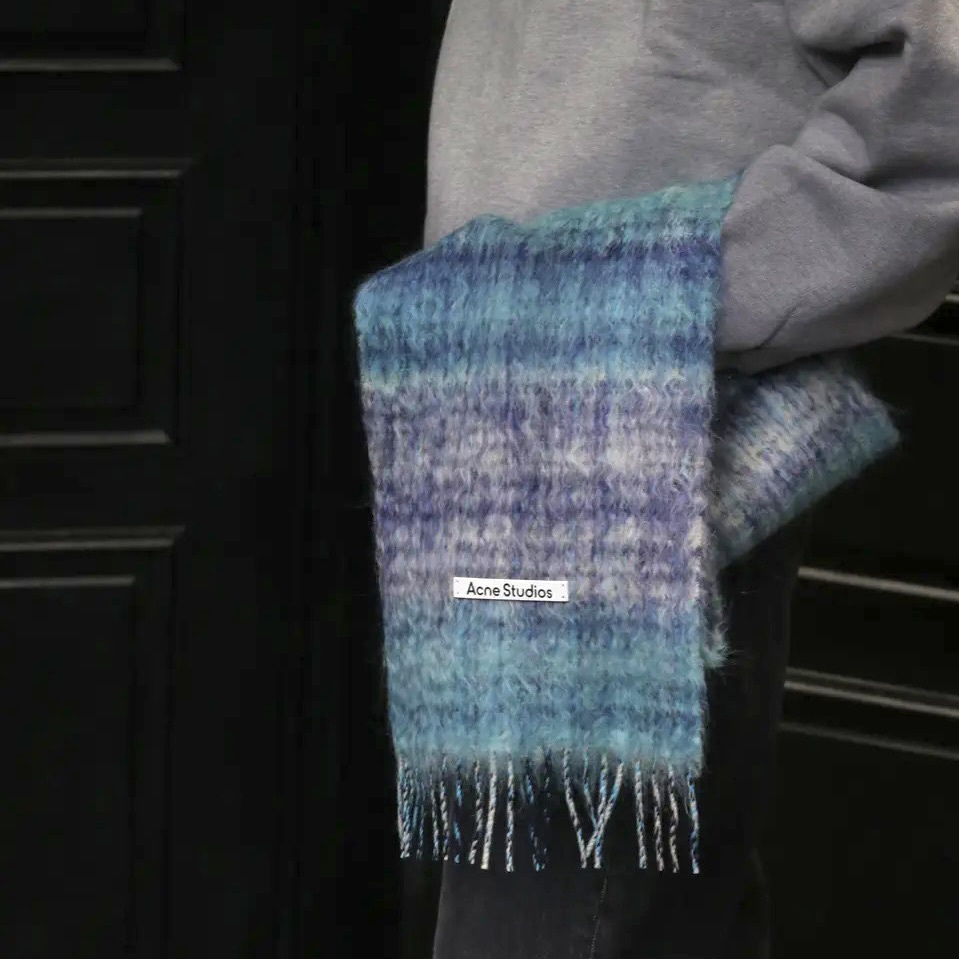 Acne Studios
