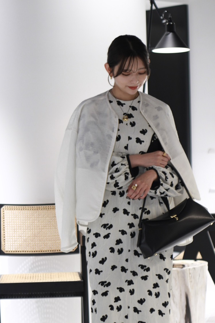 LOOK01 寄り