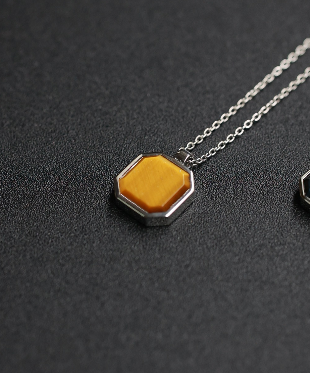 TOM WOOD Dan Pendant Tiger Eye