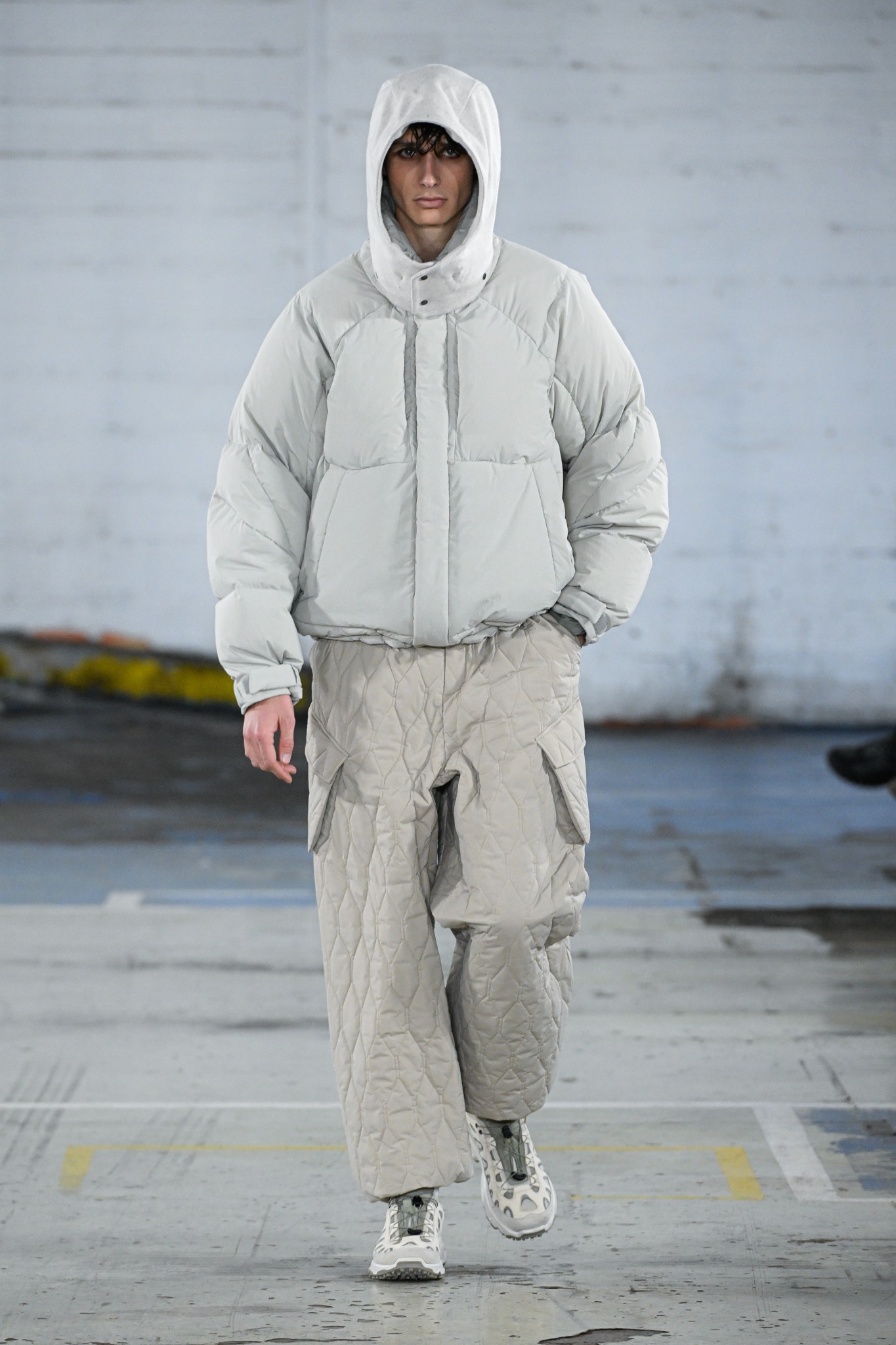 White Mountaineering 2026AW LOOK 002